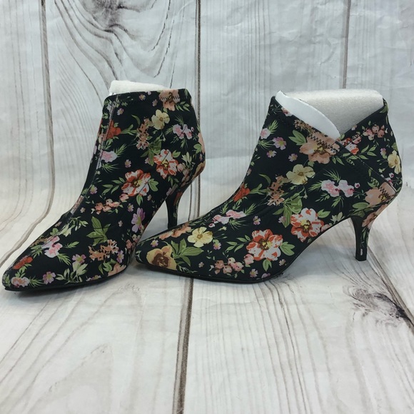 mia floral booties